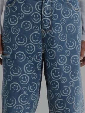 WESC Dwnim Long Shorts Smiley